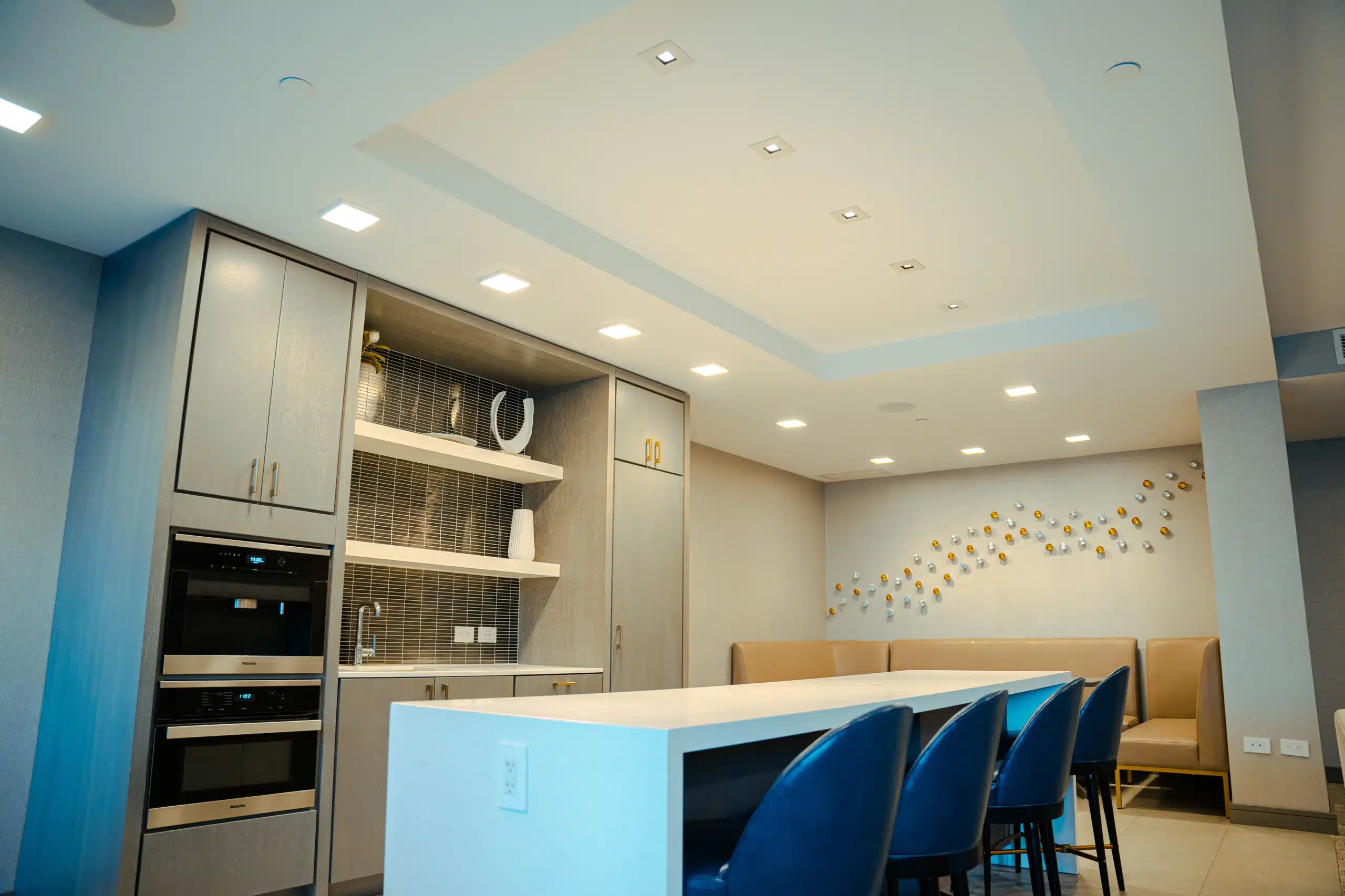ClubRm.2.Lofts